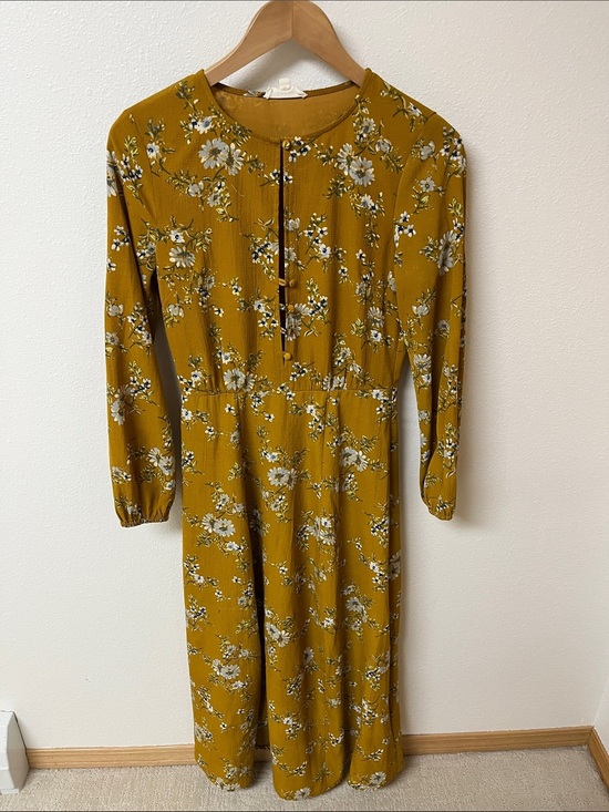 Promesa Dresses & Skirts - Promesa Mustard Floral Midi Dress women’s size S